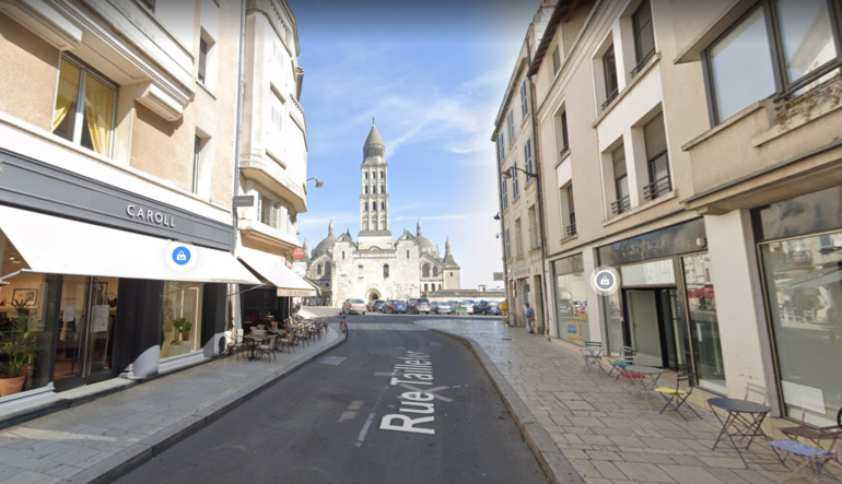 Périgueux - Local commercial de 185 m² - Au pied de la Cathédrale Saint Front